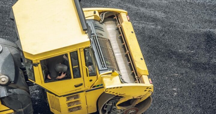 zmiany-w-ruchu-na-skrzy--owaniu-mickiewicza-i-bema-auto-3792